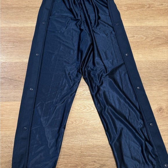 Vintage Nike Basketball sweats tear away vintage NWT XXL
#vintage#2000s - Picture 2 of 6